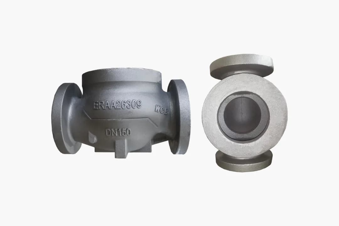 DN150 WCB cast steel valve body casting for natural gas transmission pressure service, weighing approximately 115 kg.