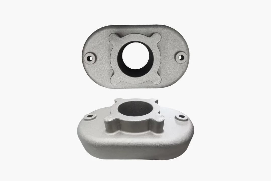 ZG230-450 cast steel heated oil discharge valve seat for diesel locomotive lubrication systems.