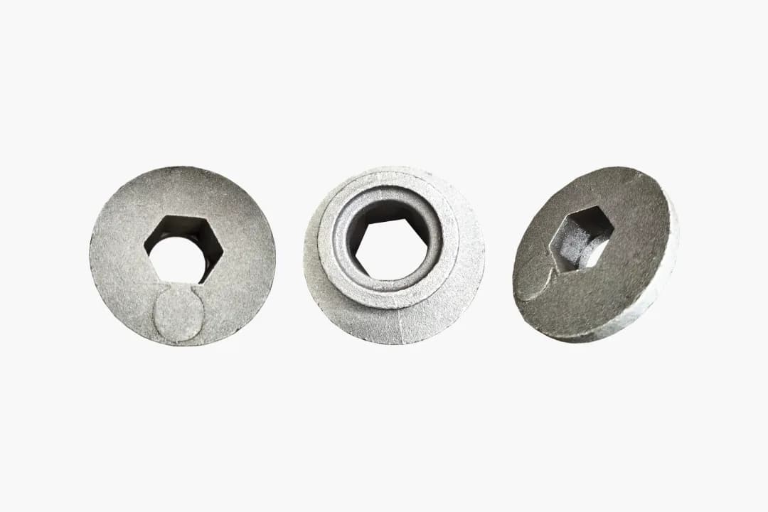 QC50 WCB cast steel valve cover produced by resin-coated sand shell moulding for natural gas pressure service.