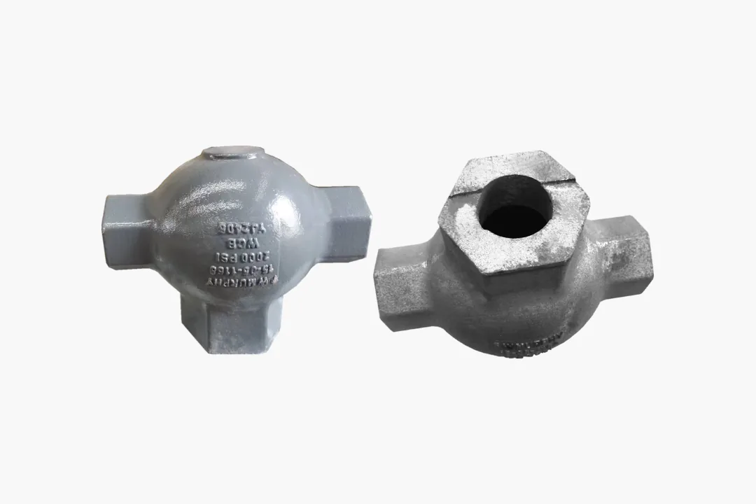 WCB cast steel liquid level switch housing hydrostatically pressure tested to 21 MPa with no leakage.