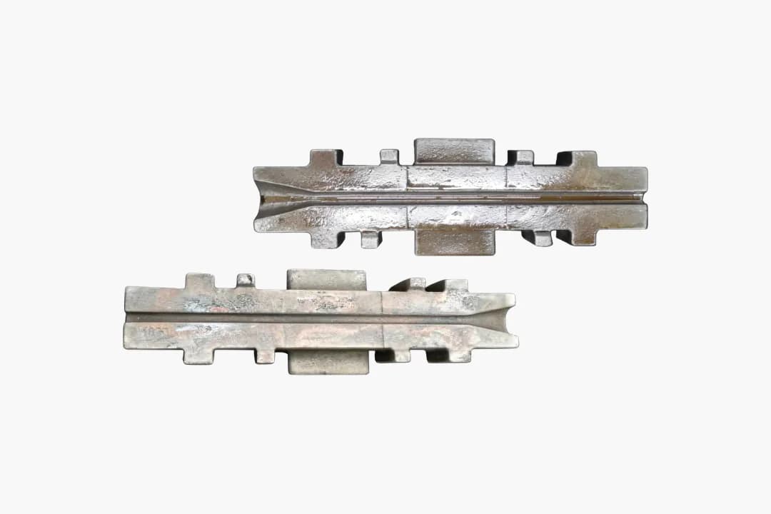 ZG2Cr13 martensitic stainless steel guide chute for continuous casting and rolling mill applications.